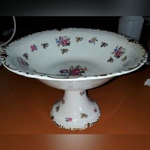 Serving flower plate